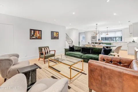 $1,550,000 | 11 Lafayette Court, Unit 1C, Greenwich, CT 06830