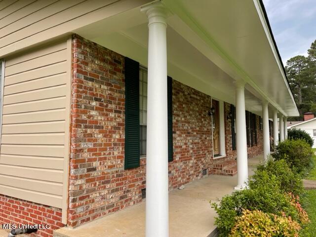 803 Line Drive Forest, MS 39074 - Photo 2 of 21 IMG_6772