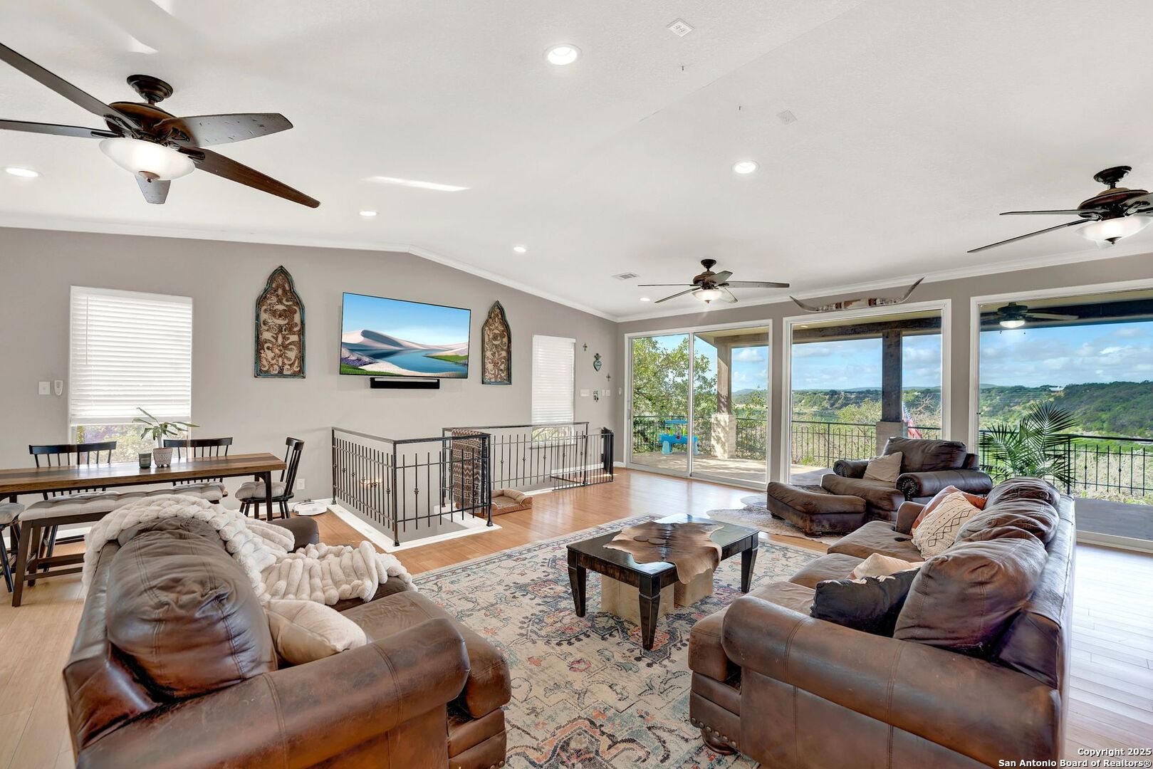 518 Park Bandera, TX 78003 - Photo 20 of 38