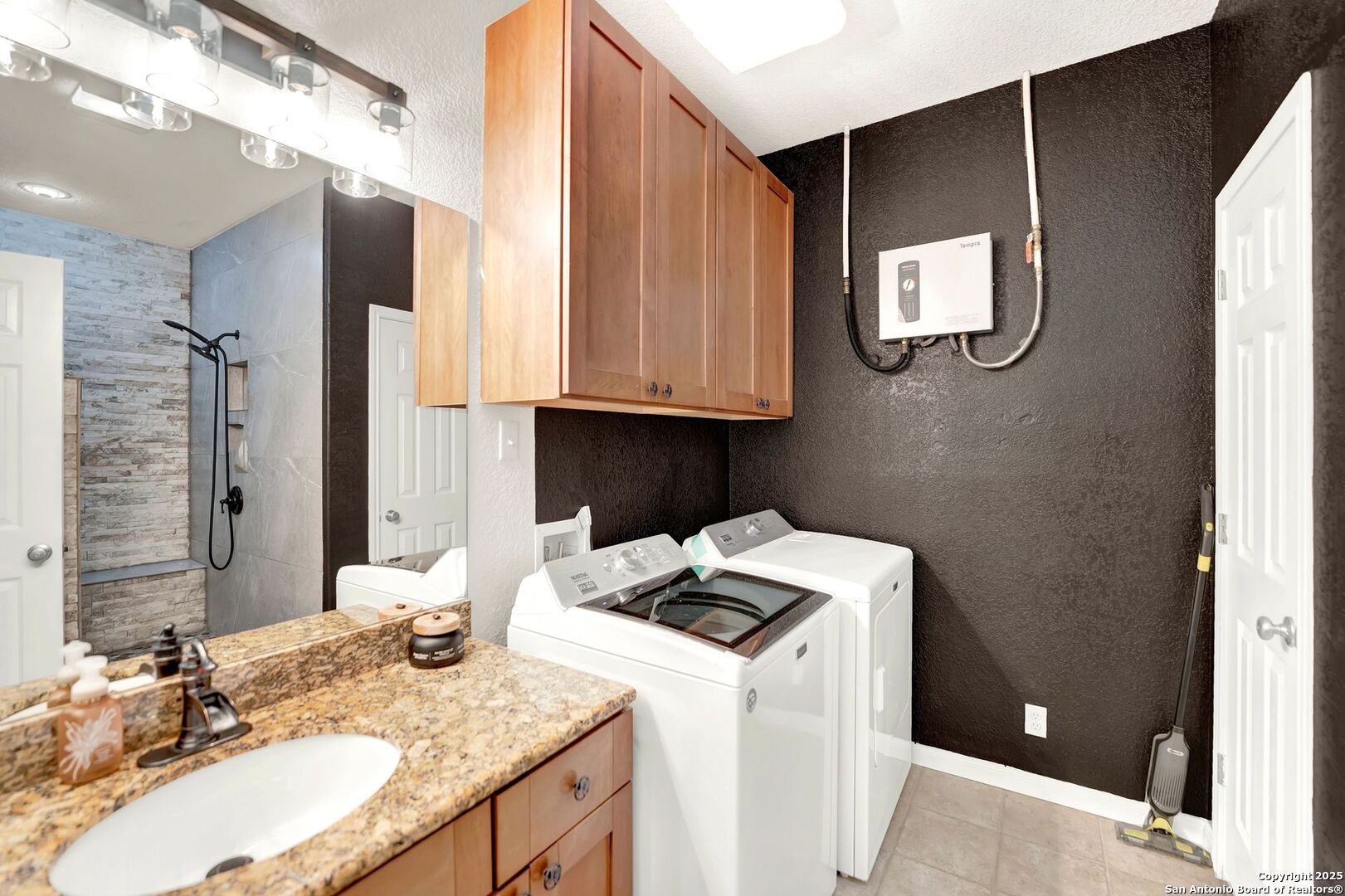 518 Park Bandera, TX 78003 - Photo 31 of 38