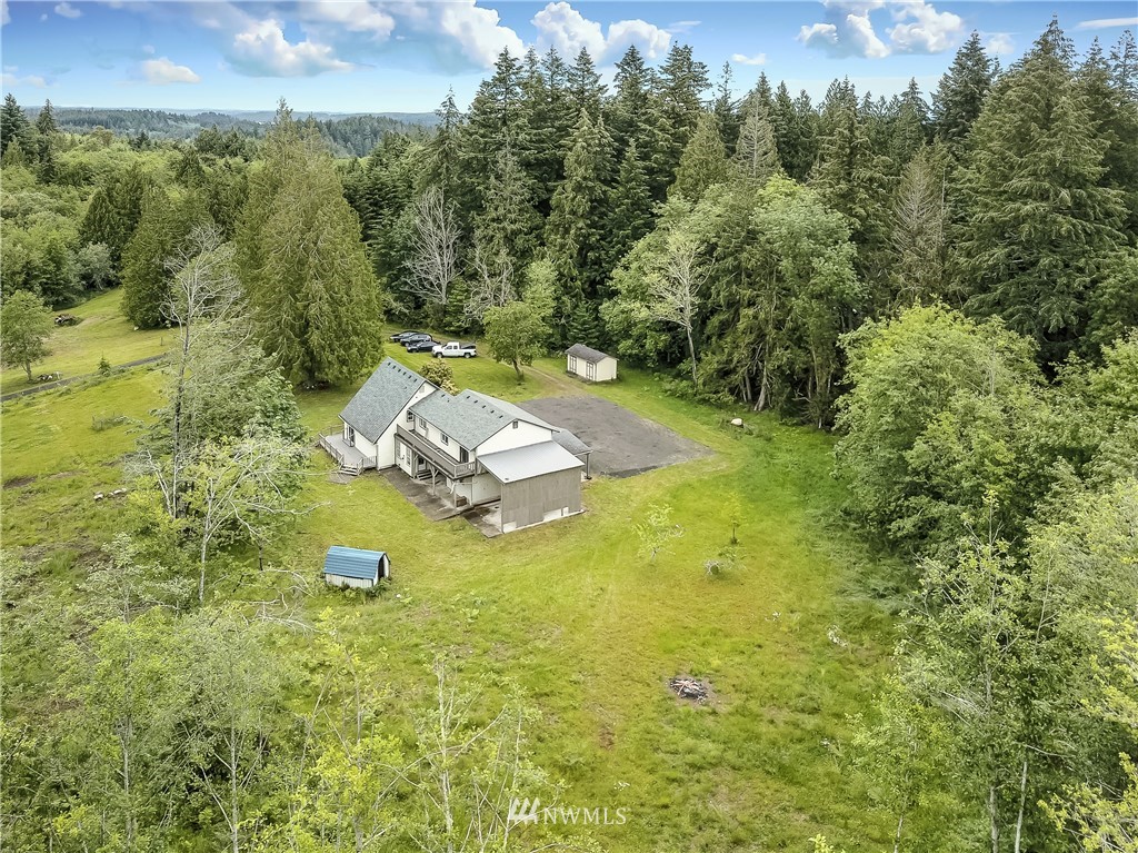 350 Southeast James Road Shelton, WA 98584 - Photo 3 of 22 Gallery Image 3