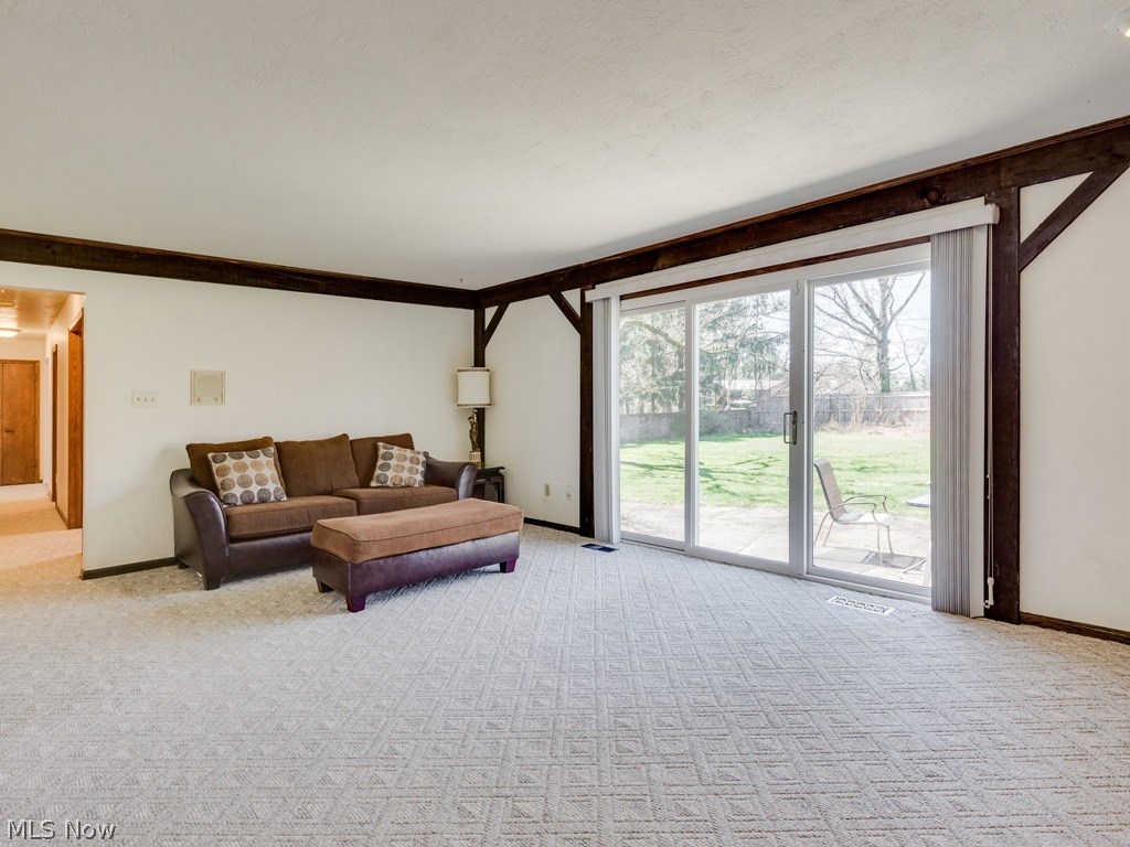 410 Wyant Road Akron, OH 44313 - Photo 10 of 35 Gallery Image 10