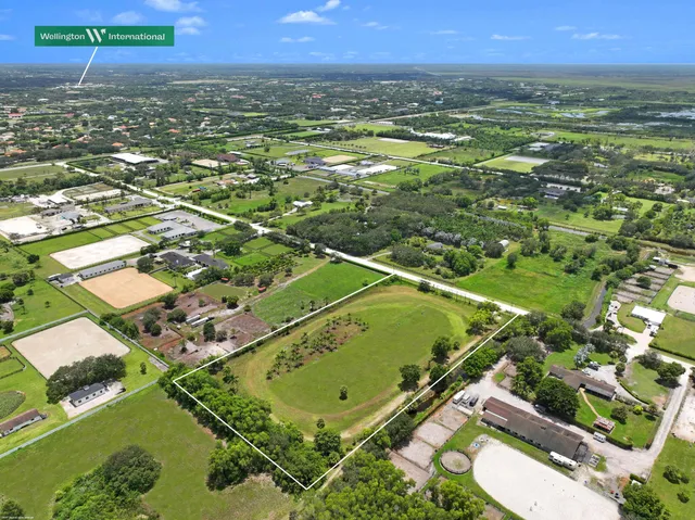 $1,275,000 | 16495 Hollow Tree Lane, Wellington, FL 33470