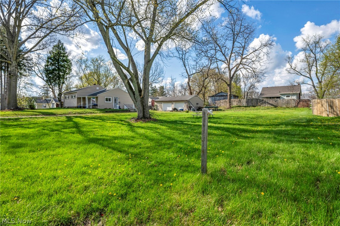 2727 McElwain Road Akron, OH 44312 - Photo 38 of 41