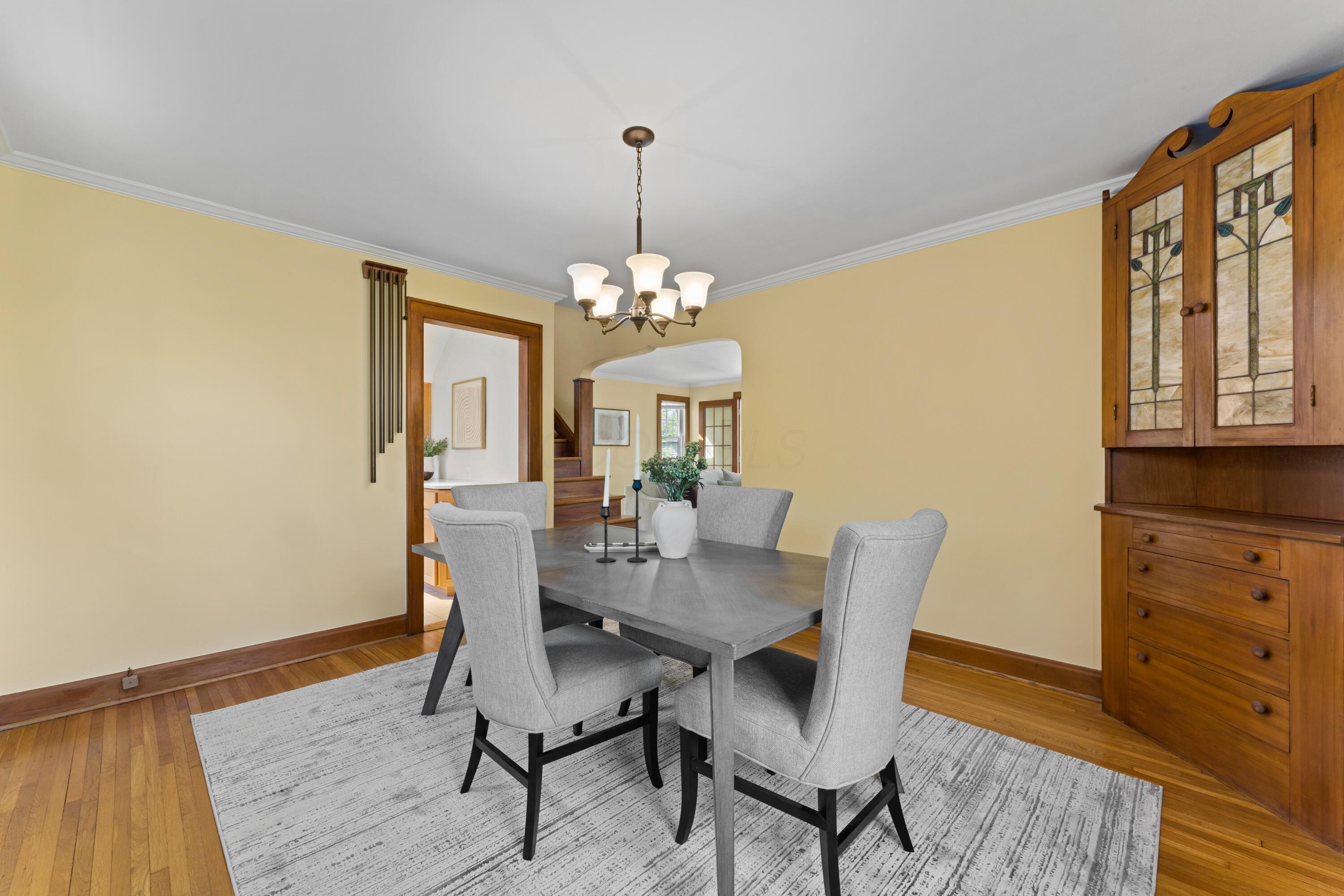 949 South Cassingham Road Columbus, OH 43209 - Photo 15 of 52 Dining room