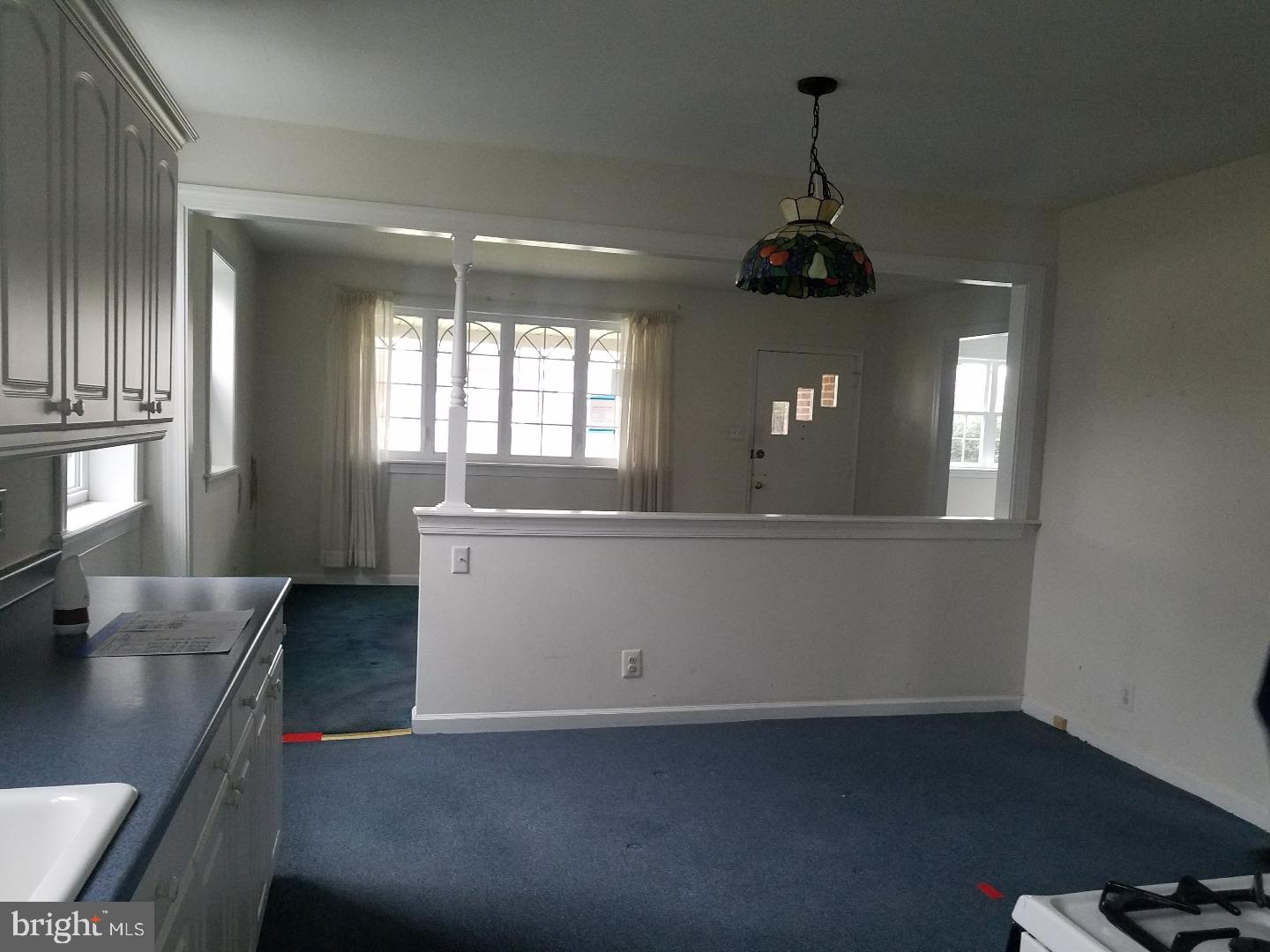 675 Rennard Street Philadelphia, PA 19116 - Photo 2 of 15 Gallery Image 2