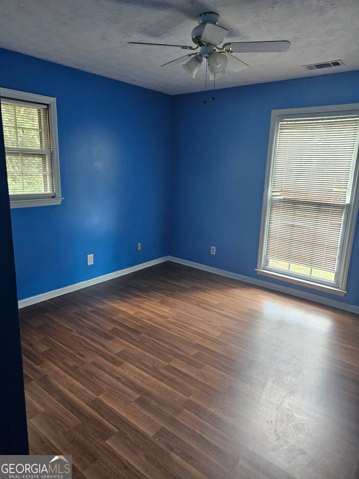 5784 Albans Circle Lithonia, GA 30058 - Photo 5 of 19