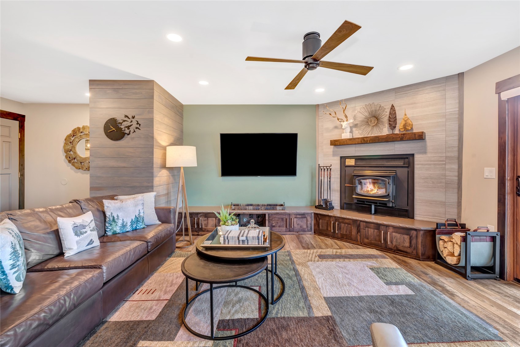 1700 Ranch Road, Unit 217 Steamboat Springs, CO 80487 - Photo 4 of 48 Gallery Image 4
