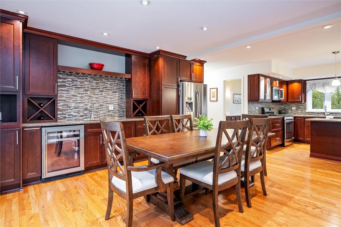 31 Pine Brook Circle Penfield, NY 14526 - Photo 12 of 50