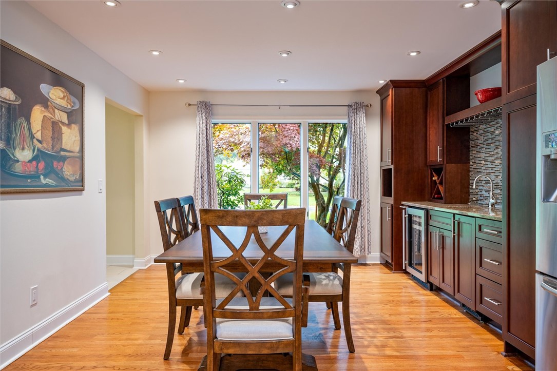 31 Pine Brook Circle Penfield, NY 14526 - Photo 14 of 50