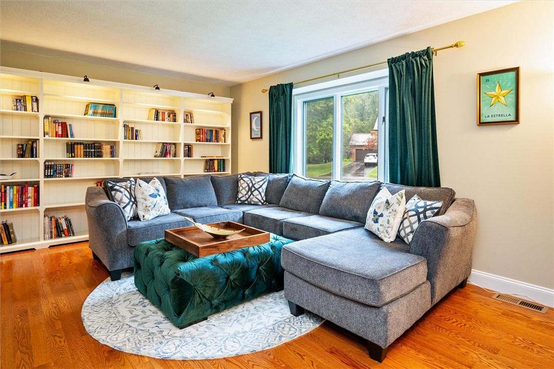 31 Pine Brook Circle Penfield, NY 14526 - Photo 23 of 50