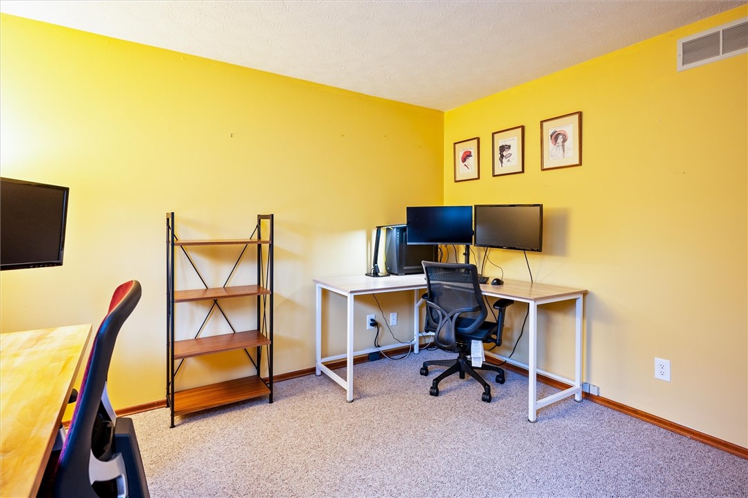 31 Pine Brook Circle Penfield, NY 14526 - Photo 46 of 50