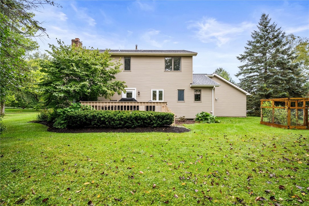 31 Pine Brook Circle Penfield, NY 14526 - Photo 5 of 50