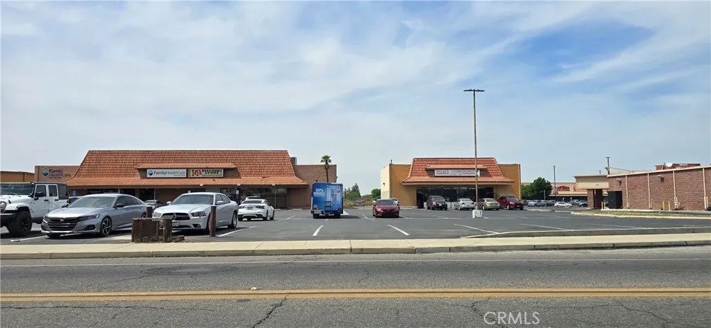 0 West Inyo Tulare, CA 93274 - Photo 12 of 24 a group of cars parked in front of a building