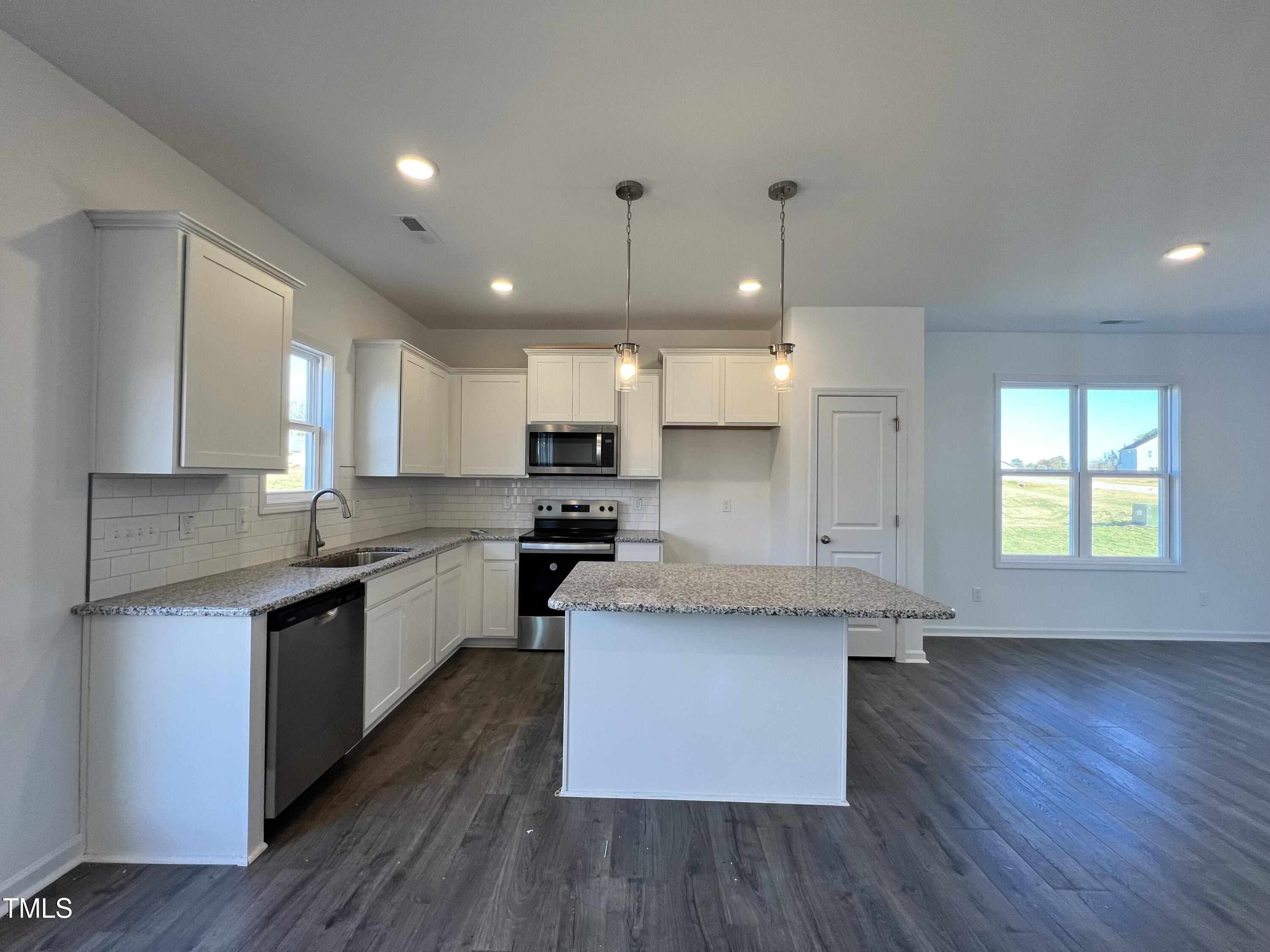 Move In Ready!