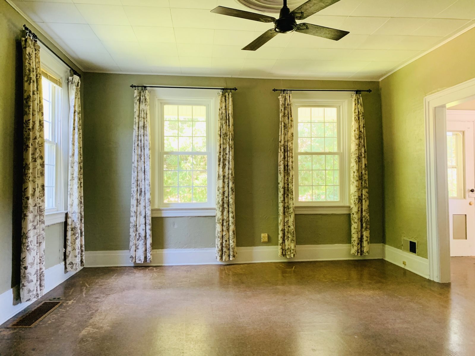 22100 Madison Road South Bend, IN 46614 - Photo 6 of 33
