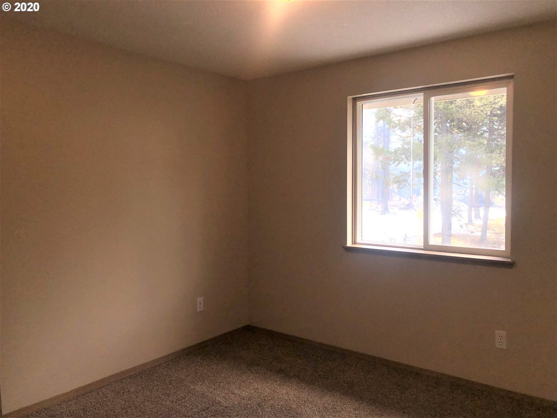 52568 Ammon Road La Pine, OR 97739 - Photo 20 of 23