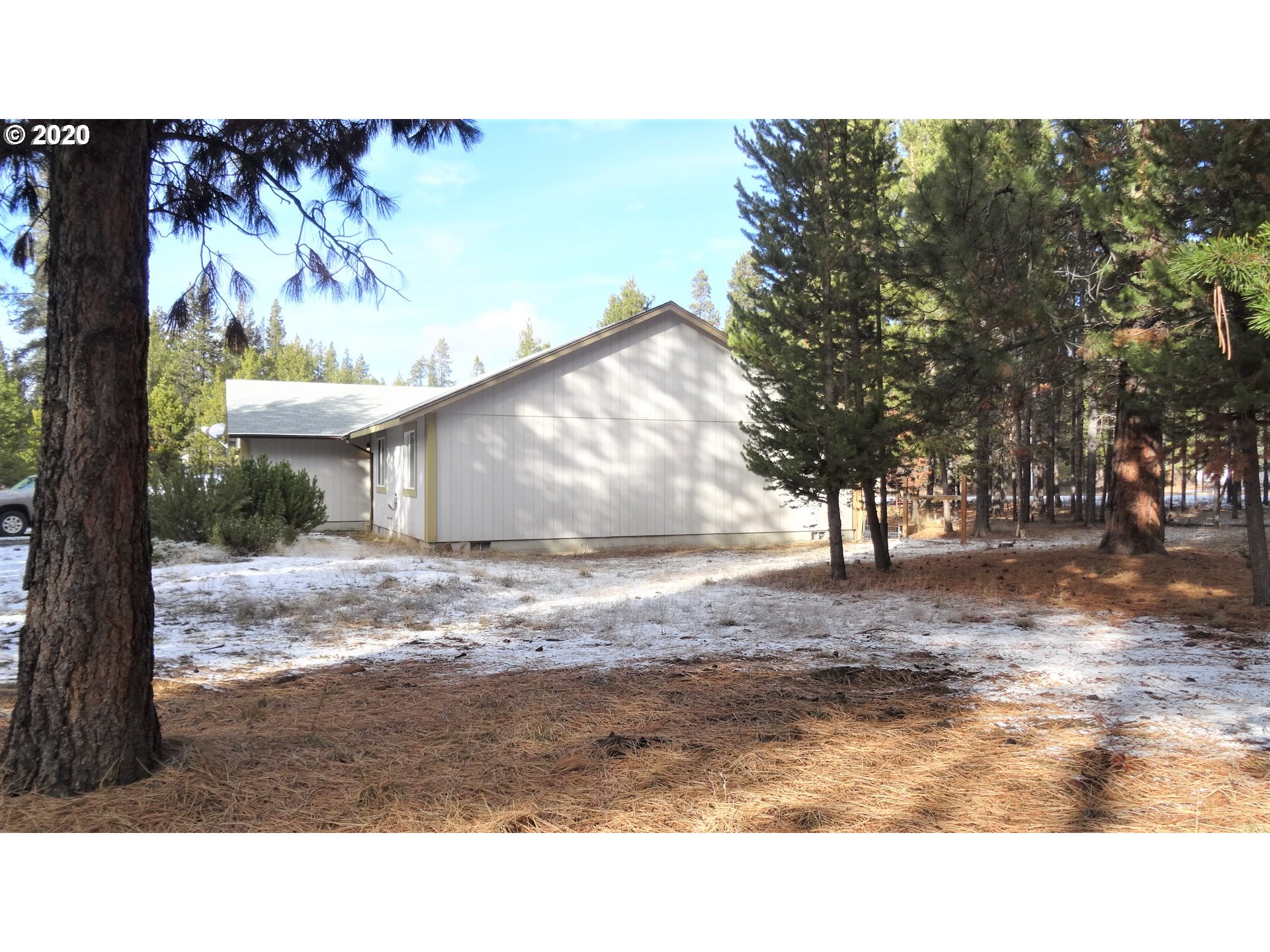 52568 Ammon Road La Pine, OR 97739 - Photo 9 of 23