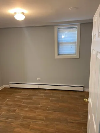 $1,700 | 5057 West Dakin Street, Unit G, Chicago, IL 60641