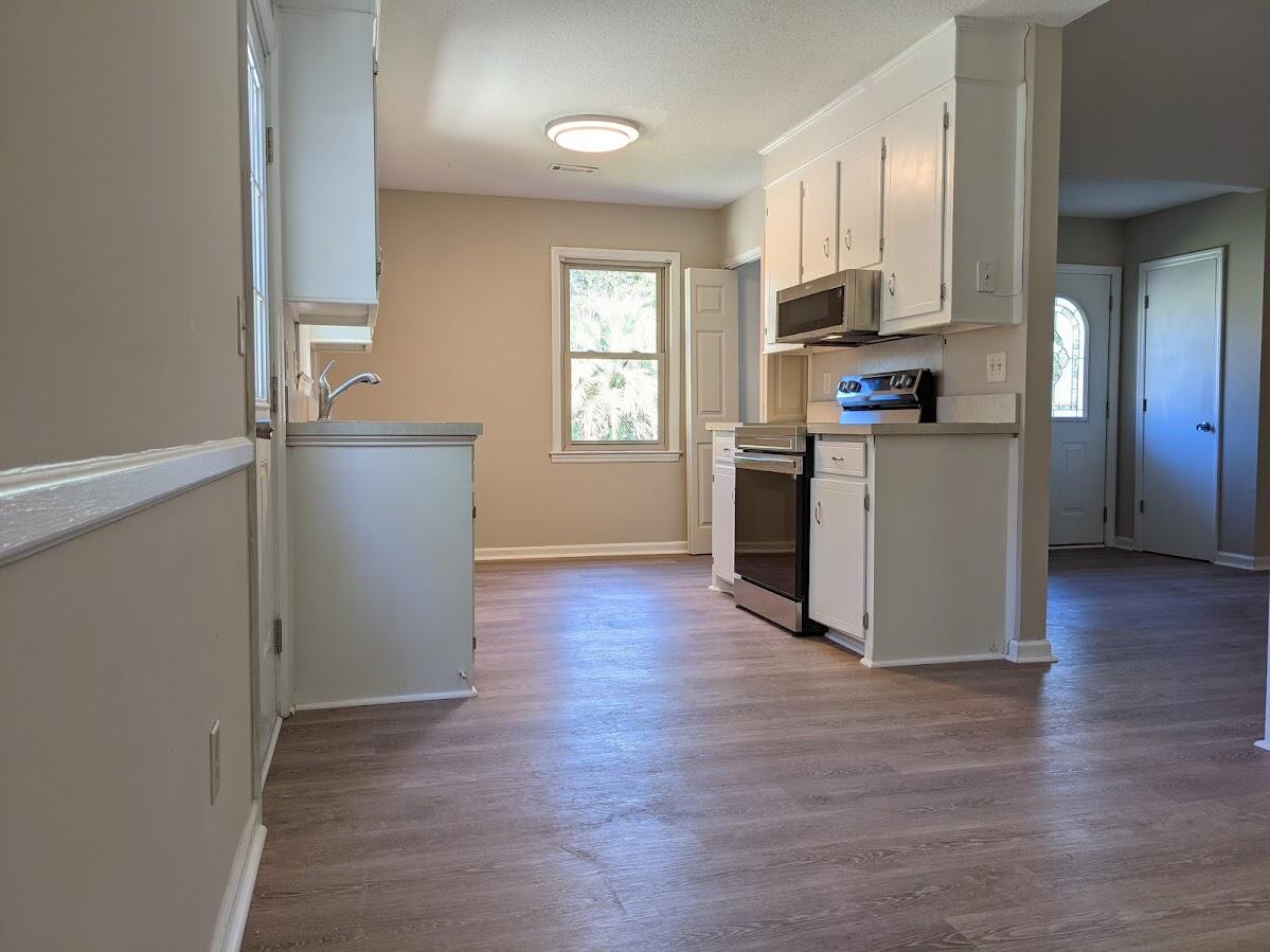 141 Rosedale Avenue Goose Creek, SC 29445 - Photo 6 of 22 Kitchen 1