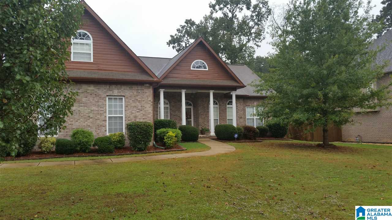 4739 Thornhill Road Gardendale, AL 35071 - Photo 3 of 37