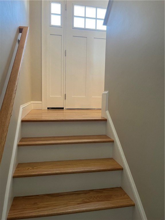 52 Jambray Avenue Warwick, RI 02886 - Photo 21 of 28