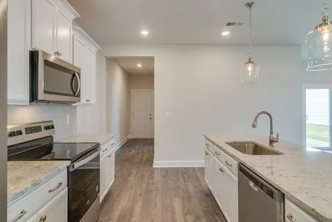 $399,000 | 2526 Elmcroft Avenue, Murfreesboro, TN 37128