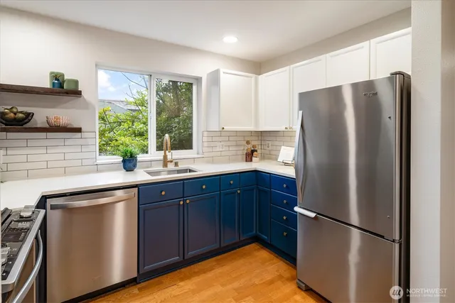 $530,000 | 2024 Northwest 57th Street, Unit 201, Seattle, WA 98107