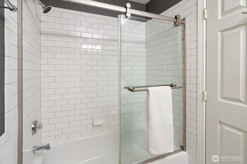 $530,000 | 2024 Northwest 57th Street, Unit 201, Seattle, WA 98107