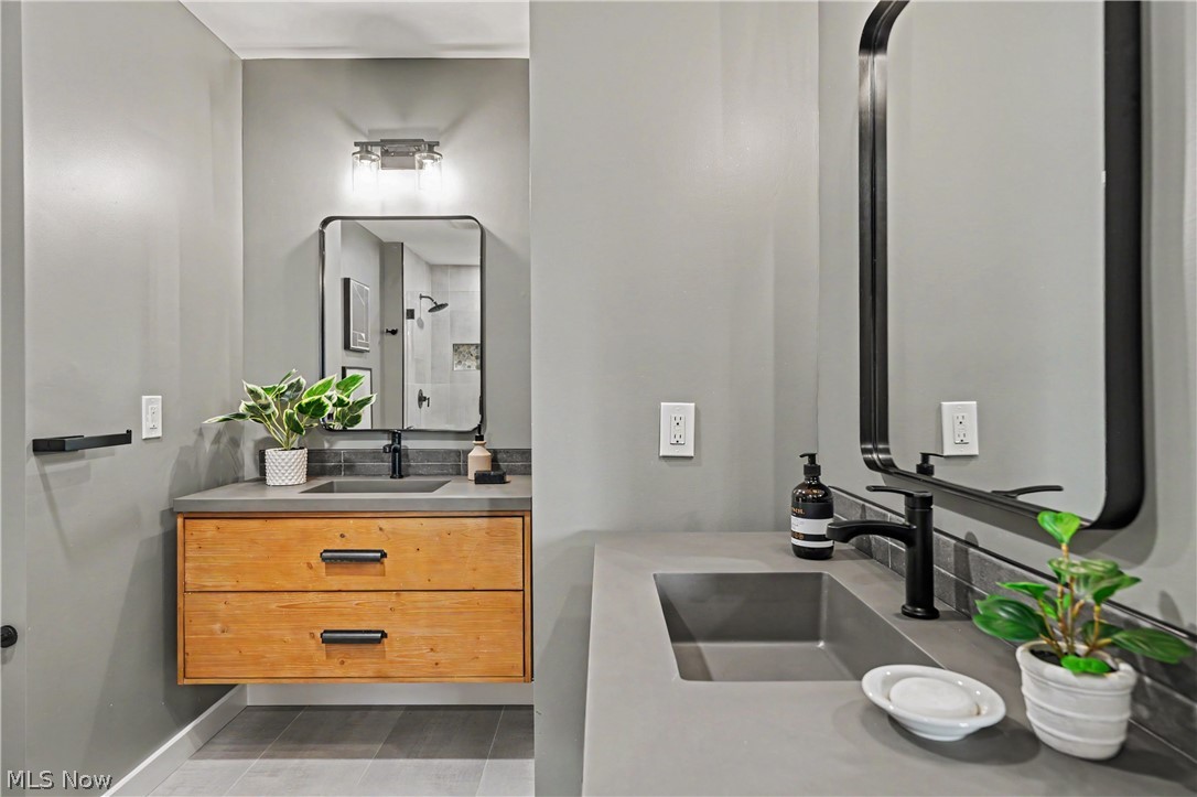 511 Literary Road Cleveland, OH 44113 - Photo 26 of 49 Gallery Image 26