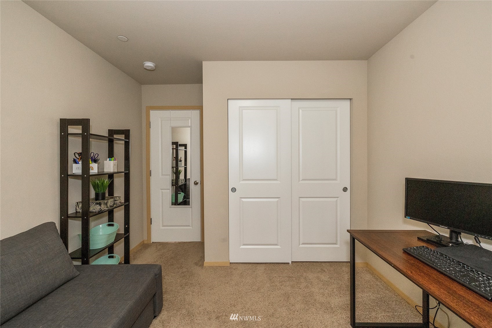 1033 Banyan Road Bremerton, WA 98310 - Photo 23 of 25 Gallery Image 23