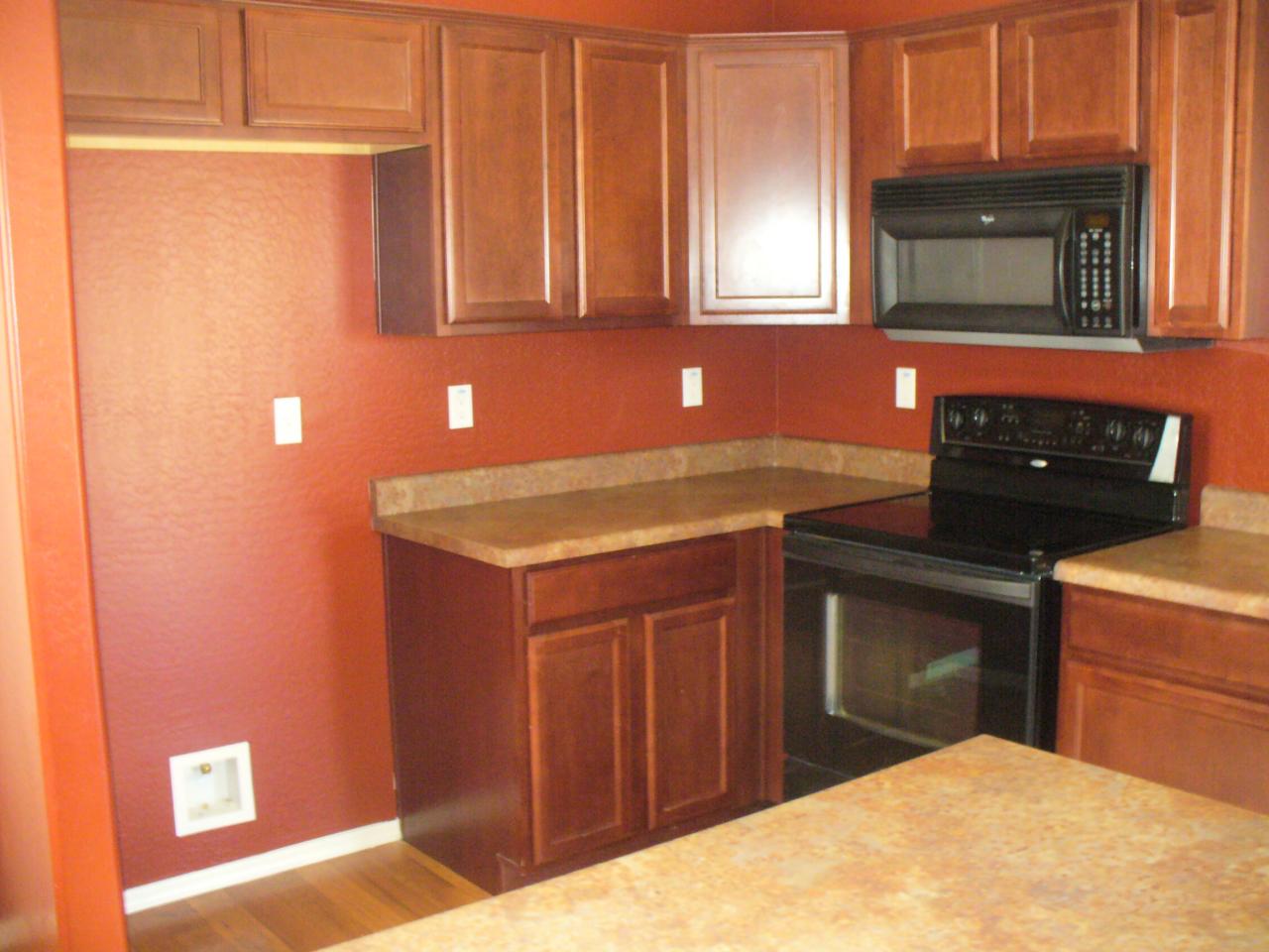 8429 West Cordes Road Tolleson, AZ 85353 - Photo 4 of 8 KITCHEN