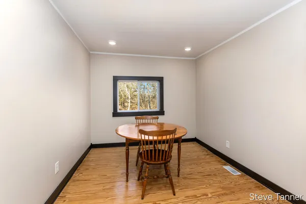 $300,000 | 5423 East Howard City-Edmore, Vestaburg, MI 48891