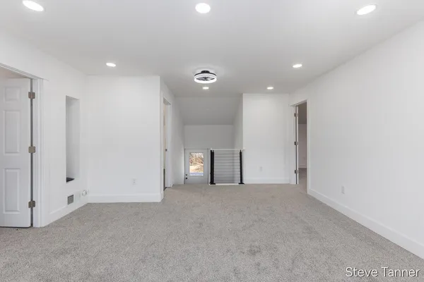 $300,000 | 5423 East Howard City-Edmore, Vestaburg, MI 48891