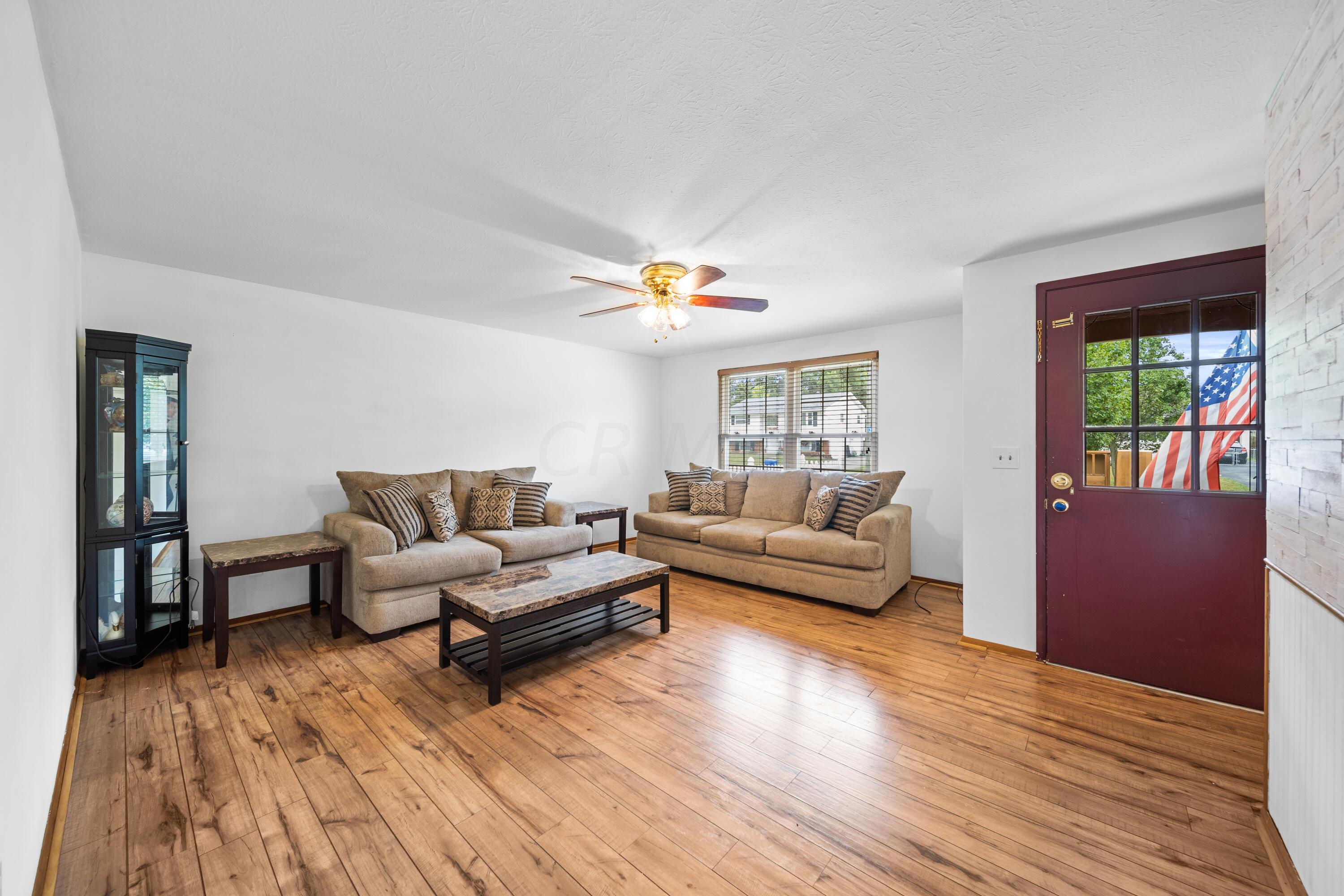 3777 Adell Road Columbus, OH 43228 - Photo 27 of 28 DSC01402