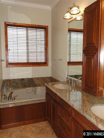 1090 Greenwich Way Reno, NV 89519 - Photo 8 of 13 Photo 8