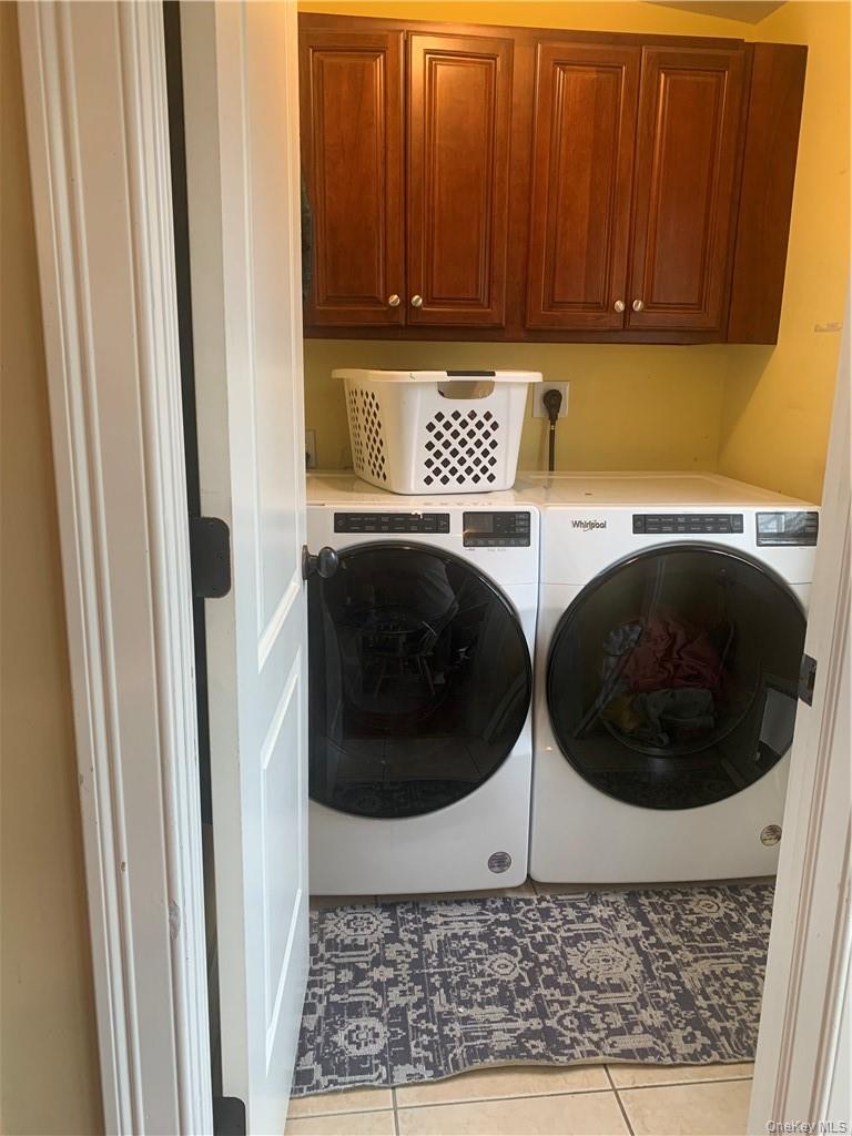 3 Shale Lane Goshen, NY 10916 - Photo 5 of 5 a view of a utility room with washer and dryer