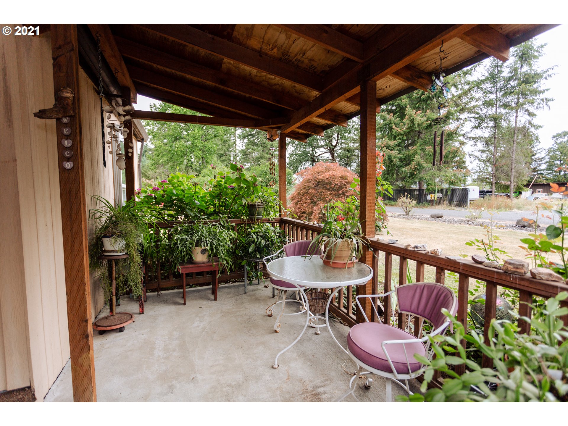 30187 Southeast Farmstead Road Eagle Creek, OR 97022 - Photo 4 of 31 Gallery Image 4