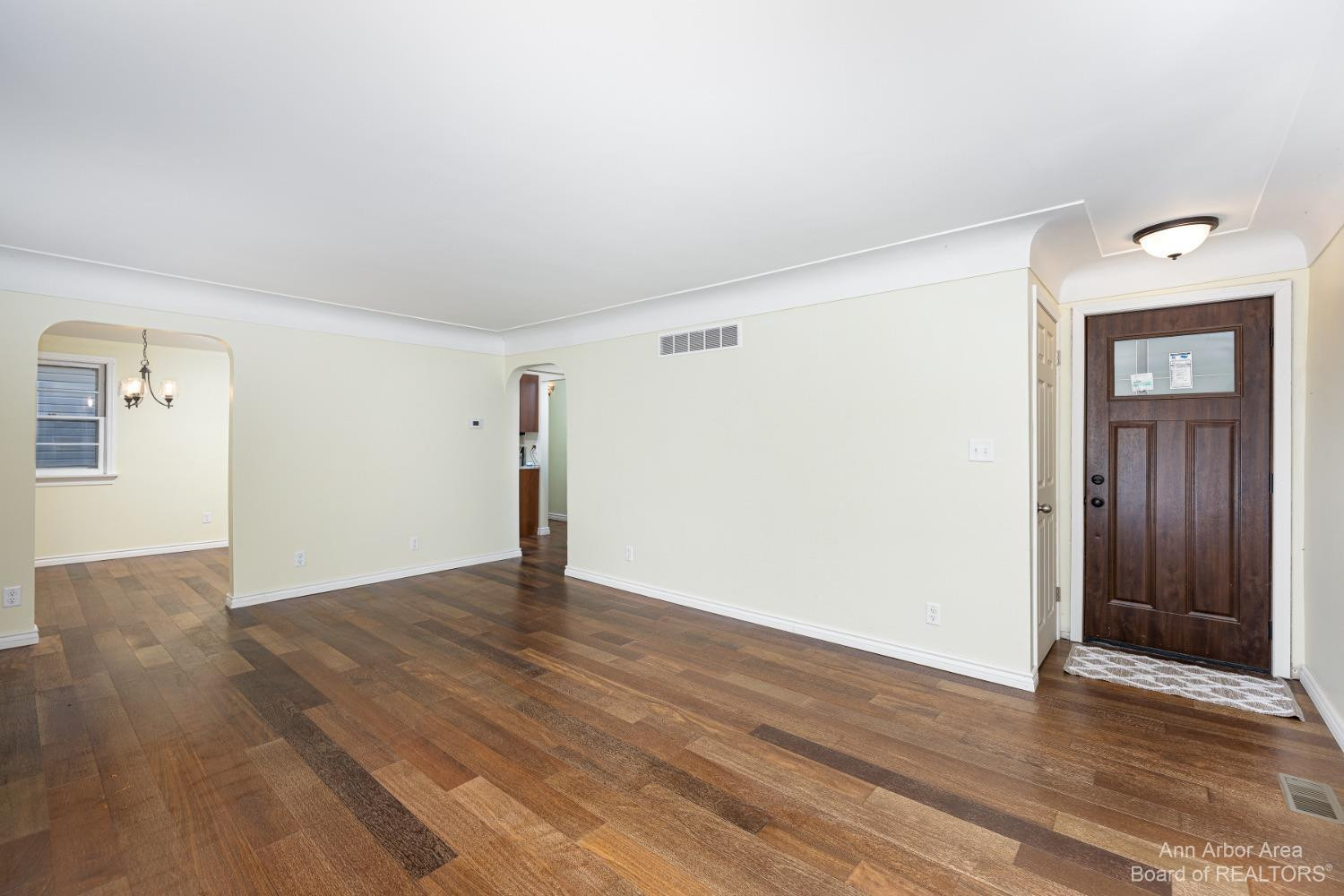 14736 Haggerty Road Belleville, MI 48111 - Photo 18 of 41 Photo 18