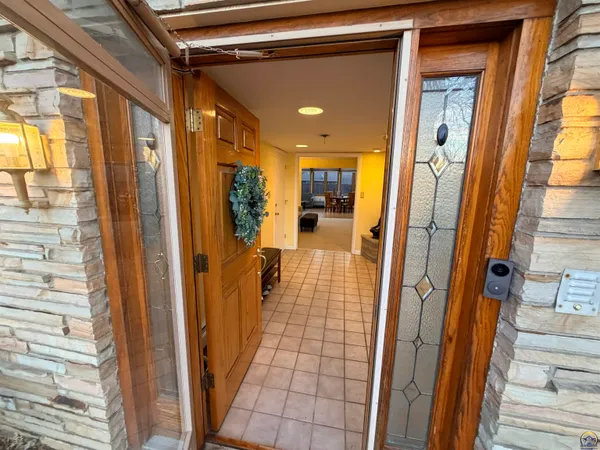 $350,000 | 2324 Southwest Meadow Court, Topeka, KS 66614