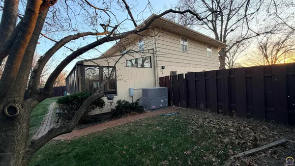 $350,000 | 2324 Southwest Meadow Court, Topeka, KS 66614