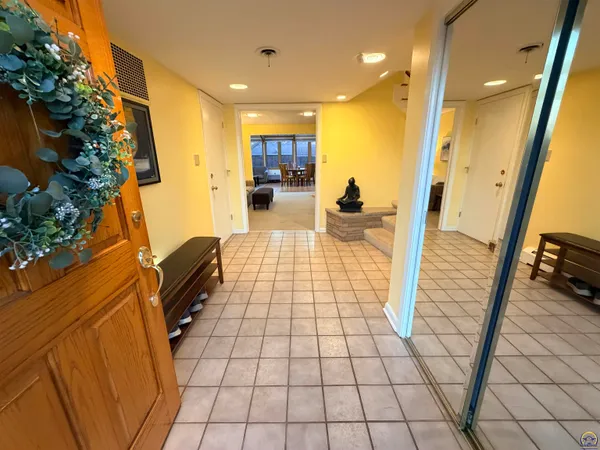 $350,000 | 2324 Southwest Meadow Court, Topeka, KS 66614