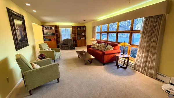 $350,000 | 2324 Southwest Meadow Court, Topeka, KS 66614