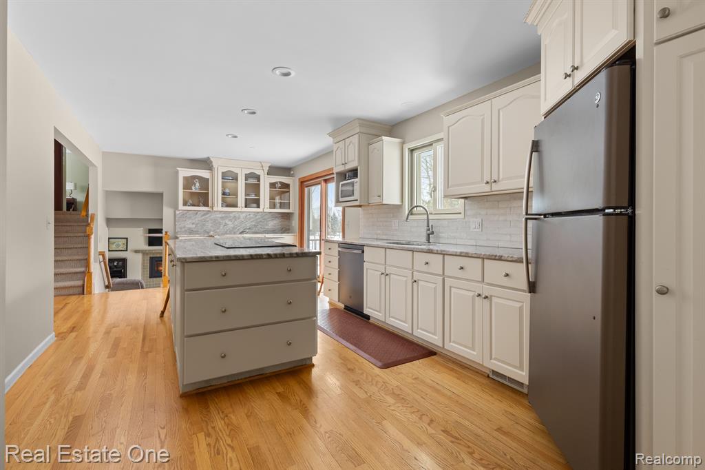 5423 Sandhill Road Almont, MI 48003 - Photo 10 of 44 Gallery Image 10