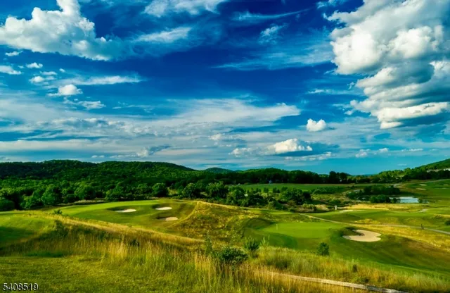 $669,999 | 66 Briar Court, Hamburg, NJ 07419