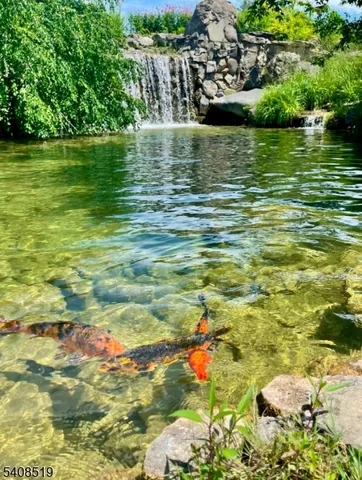 $669,999 | 66 Briar Court, Hamburg, NJ 07419