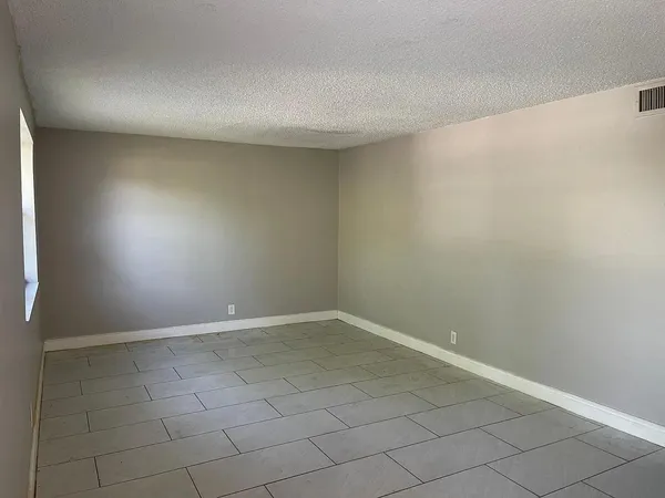 $2,800 | 5844 Blueberry Court, Unit 68, Lauderhill, FL 33313