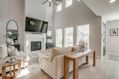 $458,500 | 2241 Offerande Drive, Fort Worth, TX 76008