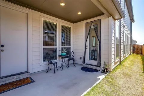 $458,500 | 2241 Offerande Drive, Fort Worth, TX 76008