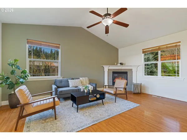 $540,000 | 547 Southwest Rock Creek Drive, Stevenson, WA 98648